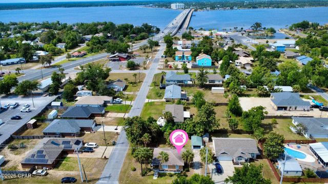 200 E 5th Street, Lynn Haven, FL 32444