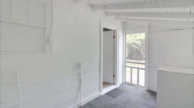 200 E 5th Street, Lynn Haven, FL 32444