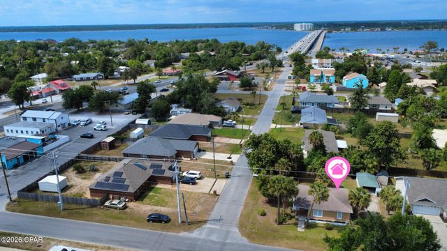 200 E 5th Street, Lynn Haven, FL 32444