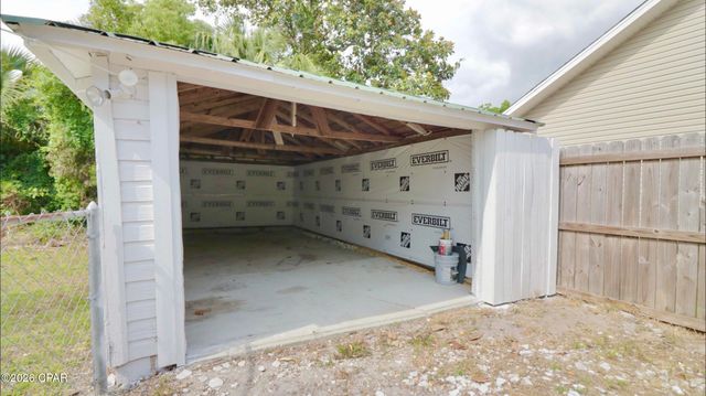 200 E 5th Street, Lynn Haven, FL 32444