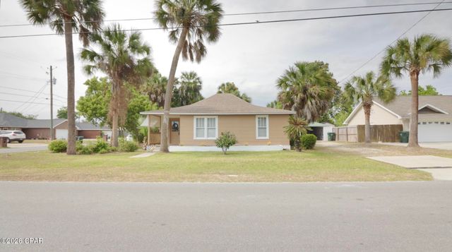 200 E 5th Street, Lynn Haven, FL 32444