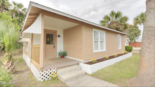 200 E 5th Street, Lynn Haven, FL 32444