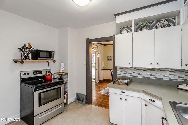 2236 Beaufort Avenue, Toledo, OH 43613