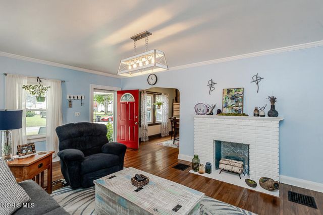 2236 Beaufort Avenue, Toledo, OH 43613