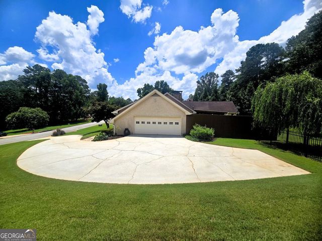 1321 N Brandy Shoals SE, Conyers, GA 30013