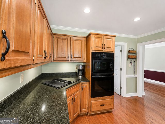 1321 N Brandy Shoals SE, Conyers, GA 30013
