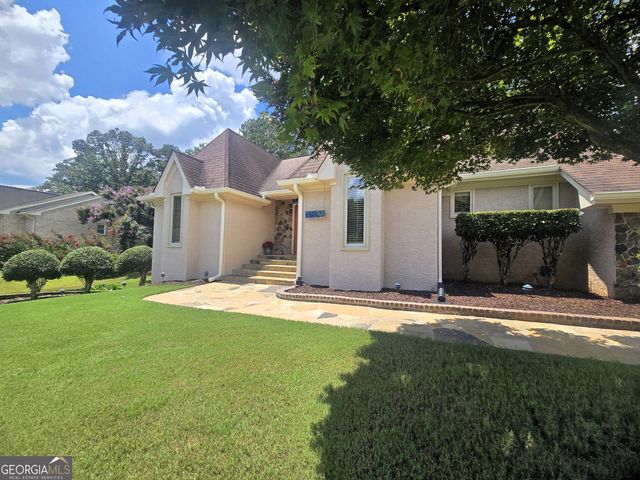 1321 N Brandy Shoals SE, Conyers, GA 30013