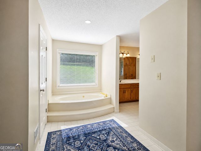 1321 N Brandy Shoals SE, Conyers, GA 30013
