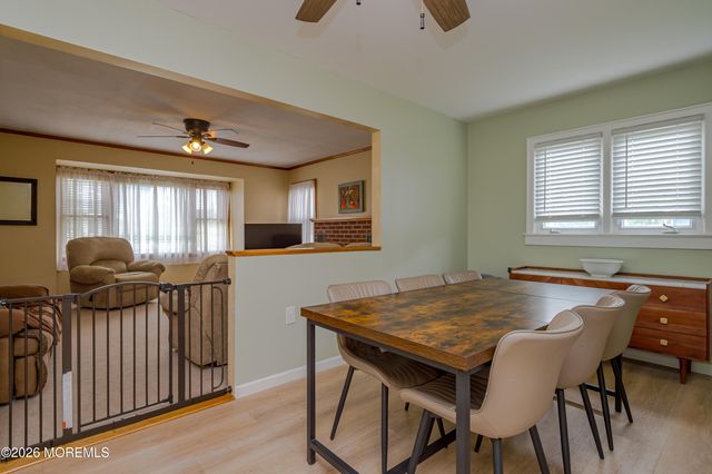 500 Pine Street, Lakehurst, NJ 08733
