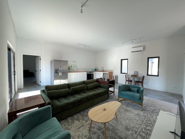 1402 W Philadelphia St, Marfa, TX 79843