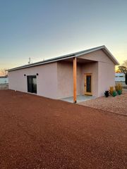 1402 W Philadelphia St, Marfa, TX 79843