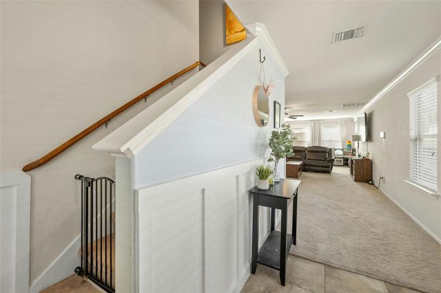 104 Bufflehead LN, Leander, TX 78641