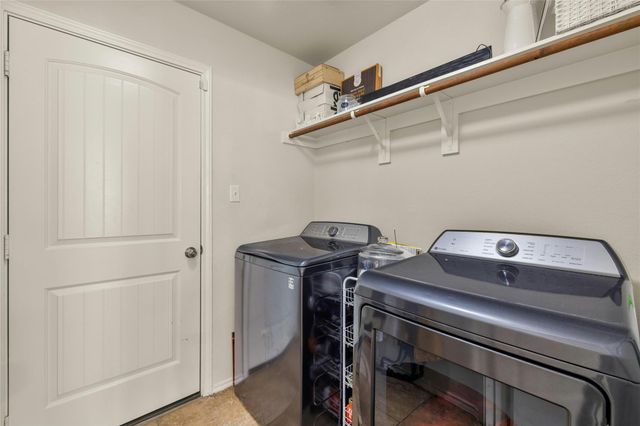 104 Bufflehead LN, Leander, TX 78641