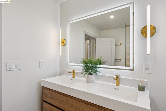 11 Belinda Ct, San Ramon, CA 94583