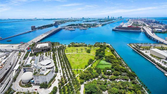 1000 Biscayne Blvd 4401, Miami, FL 33132