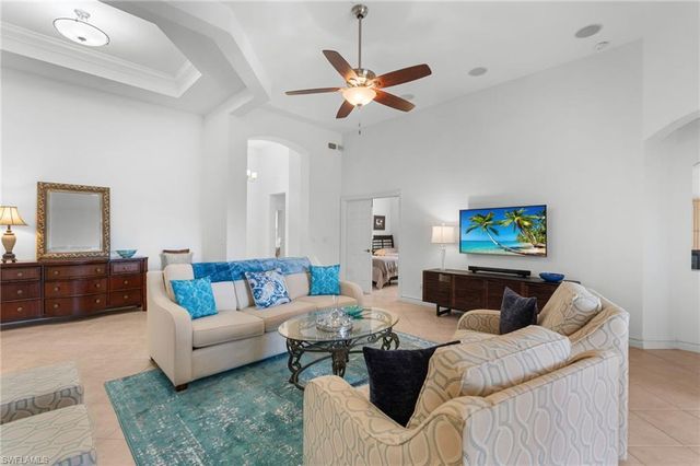 20000 Seadale CT, Estero, FL 33928