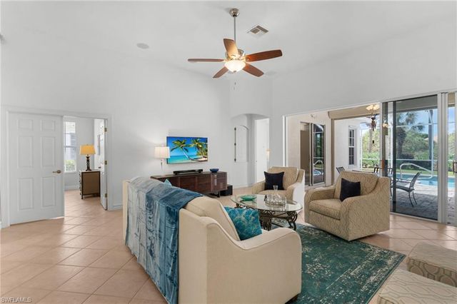 20000 Seadale CT, Estero, FL 33928