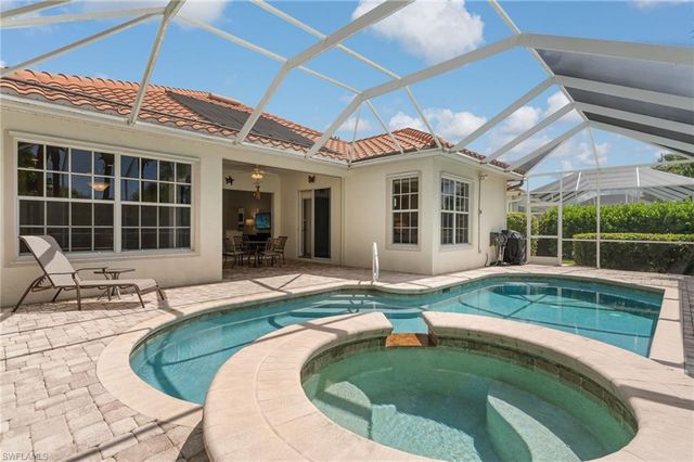 20000 Seadale CT, Estero, FL 33928
