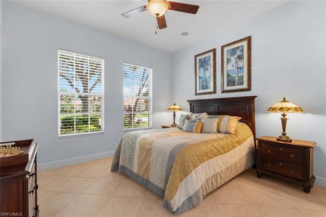 20000 Seadale CT, Estero, FL 33928
