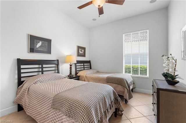 20000 Seadale CT, Estero, FL 33928
