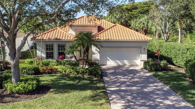 20000 Seadale CT, Estero, FL 33928
