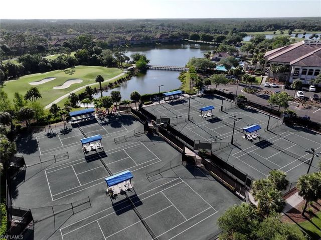 20000 Seadale CT, Estero, FL 33928