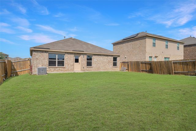 4505 Mares Tail Drive, Forney, TX 75126