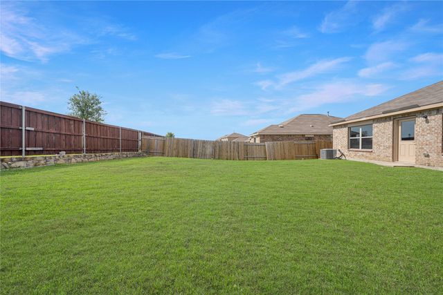 4505 Mares Tail Drive, Forney, TX 75126