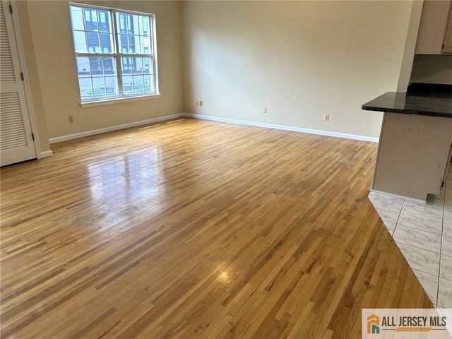 76 Union Street A10, Newark, NJ 07105