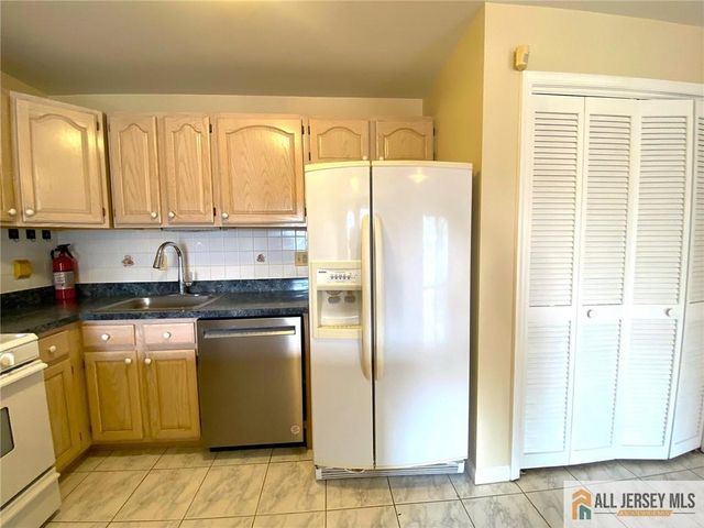 76 Union Street A10, Newark, NJ 07105