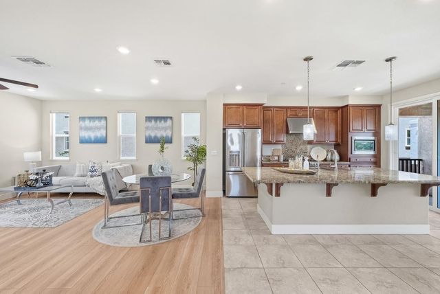 2880 Stringham Way, Dublin, CA 94568