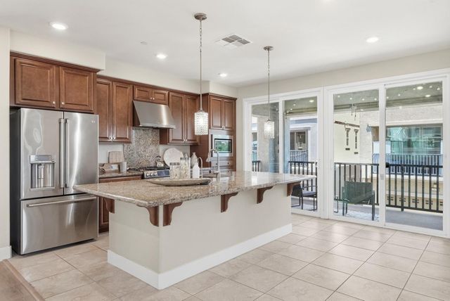 2880 Stringham Way, Dublin, CA 94568