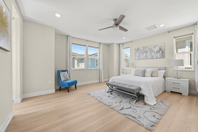 2880 Stringham Way, Dublin, CA 94568