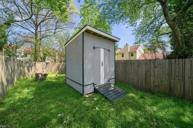 5212 Richard RD, Virginia Beach, VA 23462