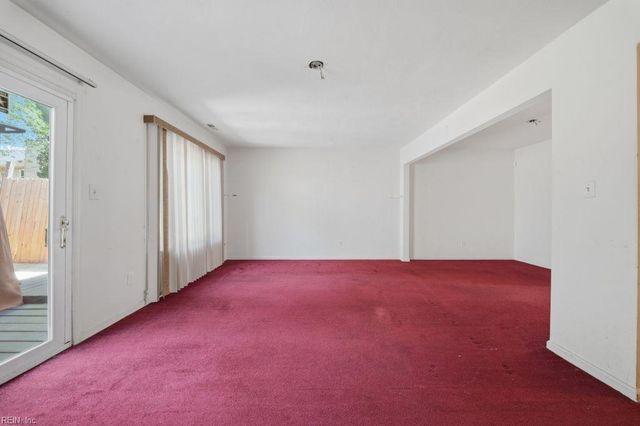 5212 Richard RD, Virginia Beach, VA 23462