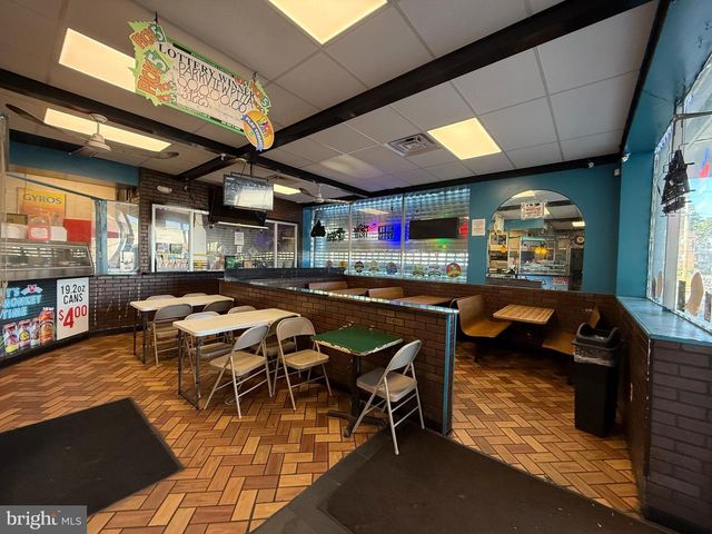 601-17 CHESTER AVE, Lansdowne, PA 19050