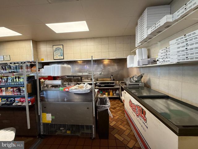 601-17 CHESTER AVE, Lansdowne, PA 19050