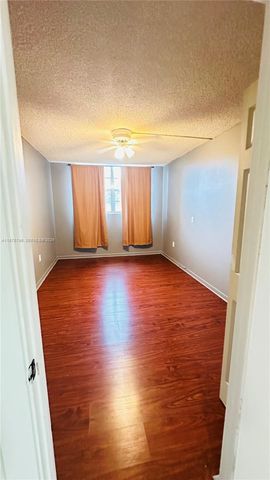 7100 NW 17 111 111, Plantation, FL 33313
