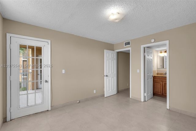 4015 W Mcnab Rd D210, Pompano Beach, FL 33069