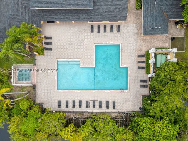 4015 W Mcnab Rd D210, Pompano Beach, FL 33069