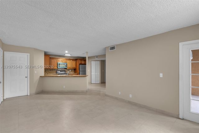 4015 W Mcnab Rd D210, Pompano Beach, FL 33069