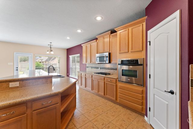 19415 Sorrell Ridge Drive, Spring, TX 77388