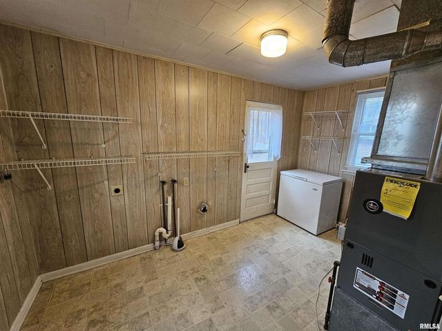 207 N 8TH Street, Mt Vernon, IL 62864