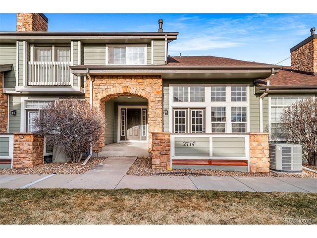 2714 W Greens Ln, Littleton, CO 80123