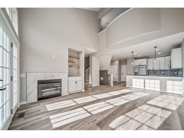 2714 W Greens Ln, Littleton, CO 80123