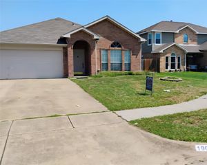 1908 Wild Valley Trail, Grand Prairie, TX 75052