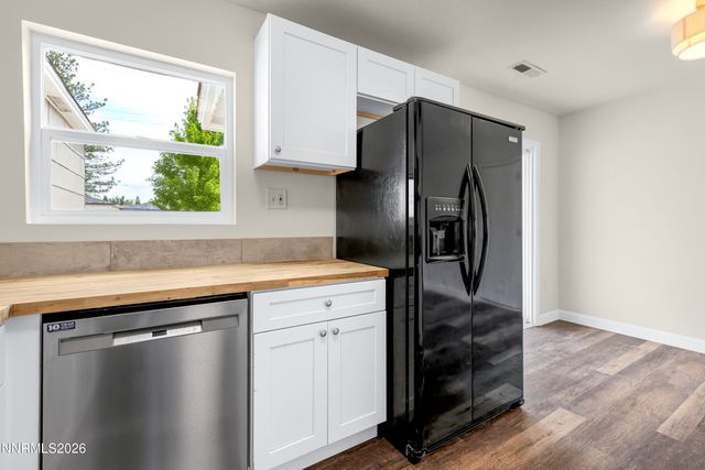439 L Street, Sparks, NV 89431