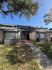 210 Oak Bay St 1102, Rockport, TX 78382