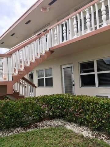 2 Coventry A 2 2, West Palm Beach, FL 33417