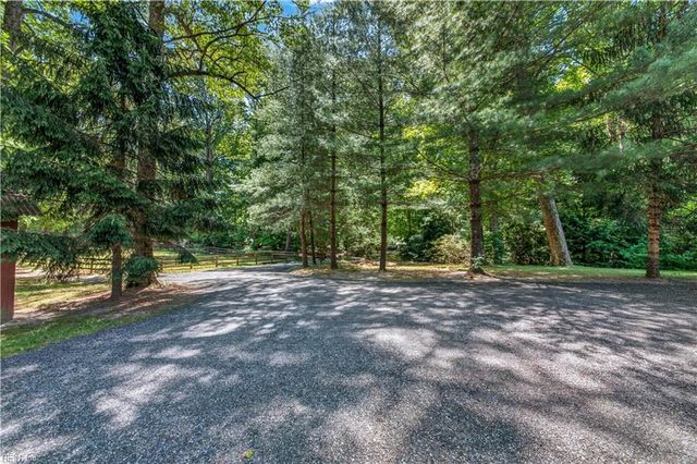 9652 Laurelwood LN, Gloucester, VA 23061